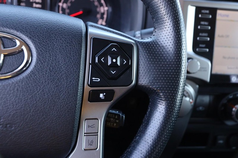 Toyota 4Runner Vehicle Image 12