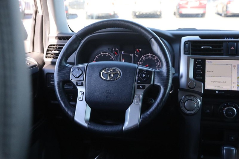 Toyota 4Runner Vehicle Image 23