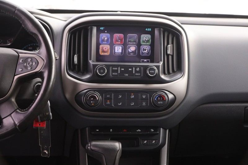 Chevrolet Colorado Vehicle Image 23