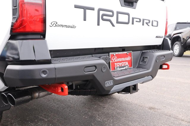 Toyota Tacoma 4WD Vehicle Image 07