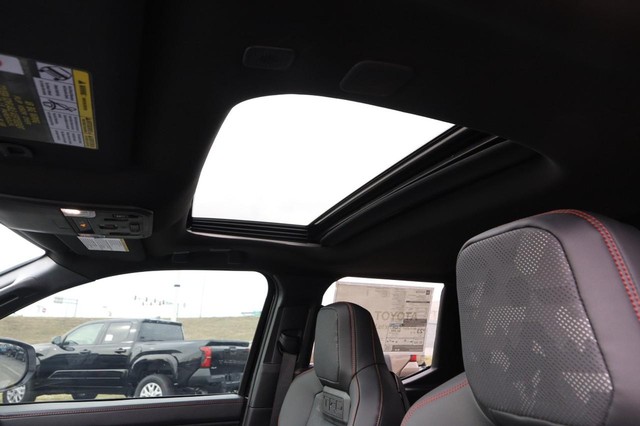 Toyota Tacoma 4WD Vehicle Image 10