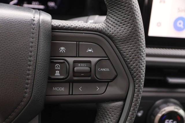 Toyota Tacoma 4WD Vehicle Image 16