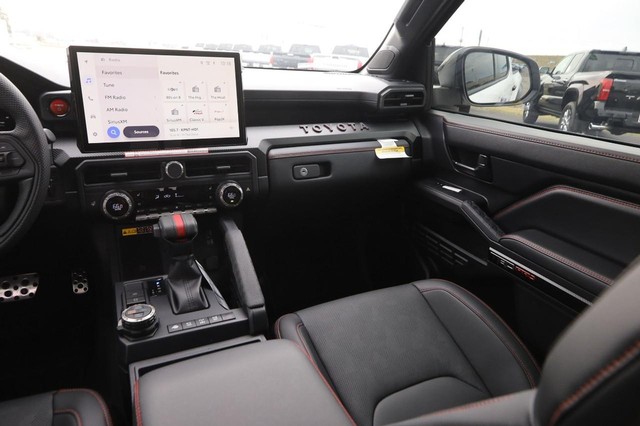 Toyota Tacoma 4WD Vehicle Image 30