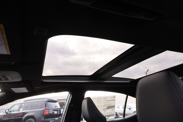 Toyota Camry Vehicle Image 08