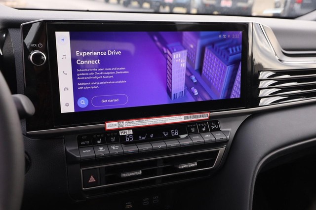 Toyota Camry Vehicle Image 16