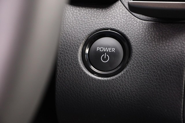 Toyota Camry Vehicle Image 15