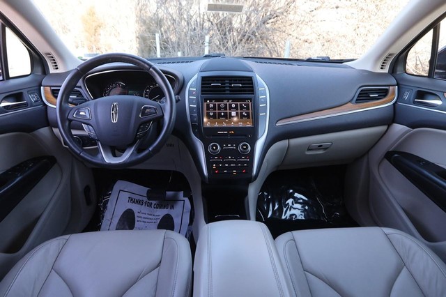 Lincoln MKC Vehicle Image 20