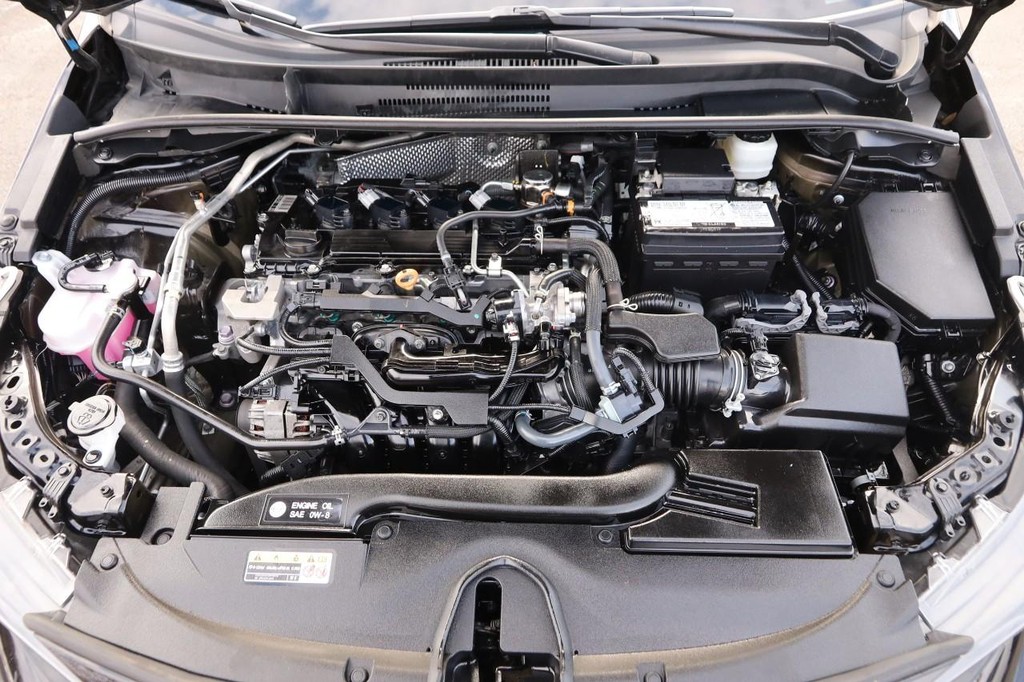 Toyota Corolla Vehicle Full-screen Gallery Image 24