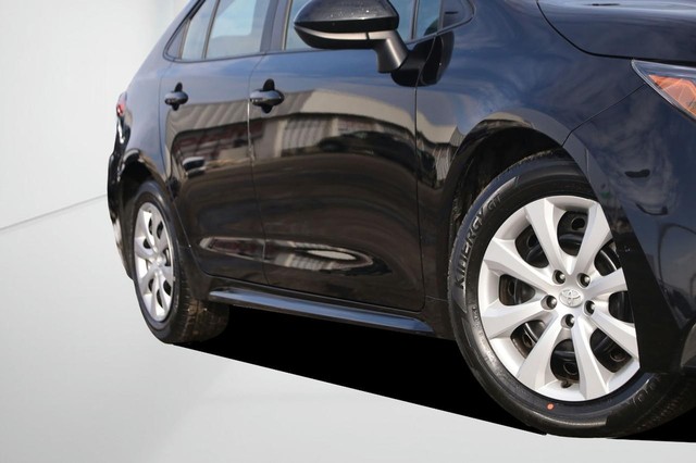 Toyota Corolla Vehicle Image 03