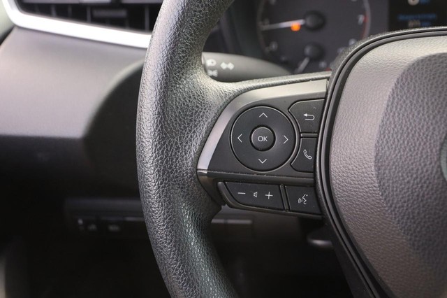 Toyota Corolla Vehicle Image 11