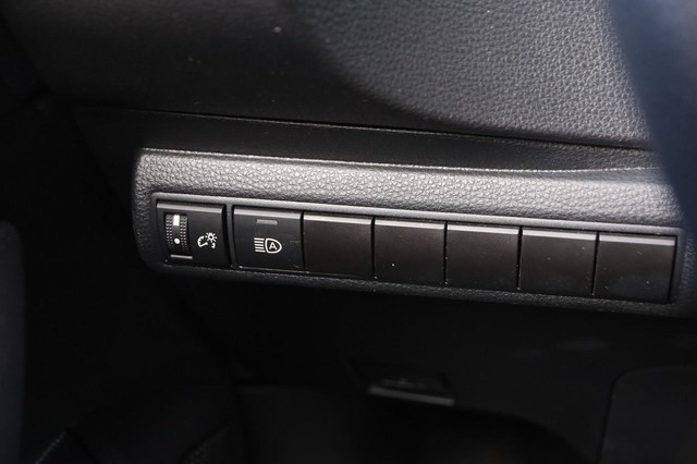 Toyota Corolla Vehicle Image 17