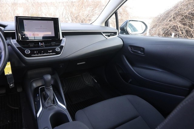 Toyota Corolla Vehicle Image 22