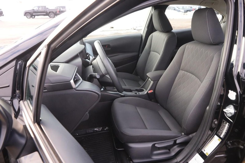 Toyota Corolla Vehicle Image 08