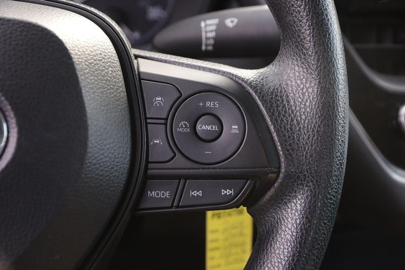 Toyota Corolla Vehicle Image 12