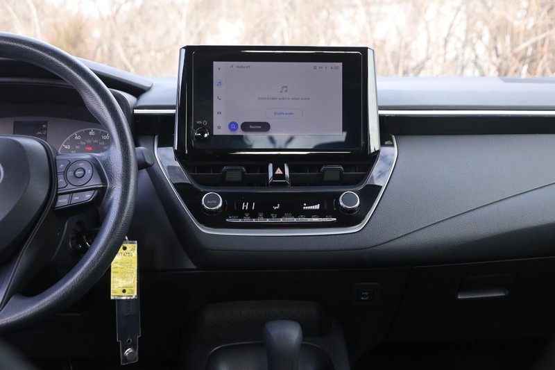 Toyota Corolla Vehicle Image 21