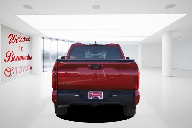 Toyota Tundra 4WD Vehicle Image 06