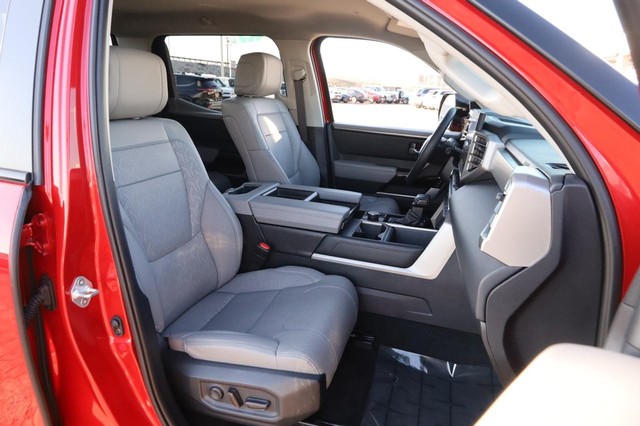 Toyota Tundra 4WD Vehicle Image 26