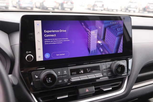 Toyota Grand Highlander Vehicle Image 18