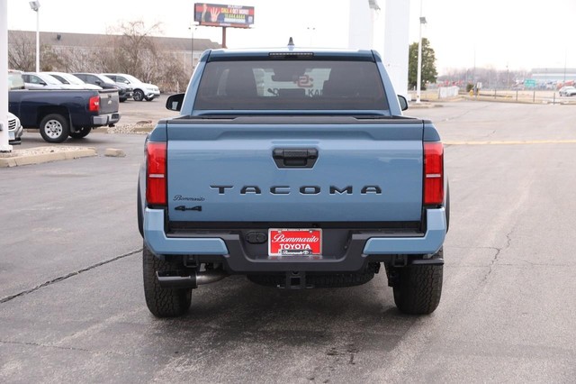 Toyota Tacoma 4WD Vehicle Image 06