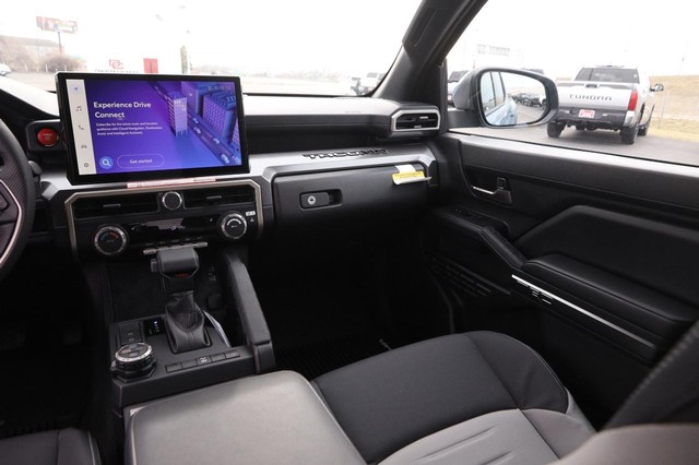 Toyota Tacoma 4WD Vehicle Image 25