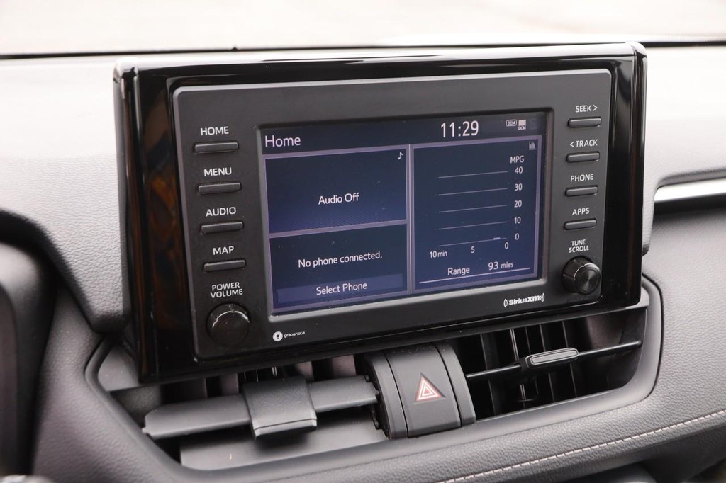 Toyota RAV4 Vehicle Full-screen Gallery Image 19