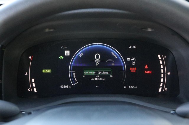 Toyota Camry Vehicle Image 13