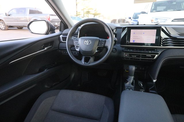Toyota Camry Vehicle Image 22