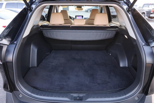 Toyota RAV4 Vehicle Image 07