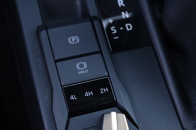 Toyota 4Runner Vehicle Image 19