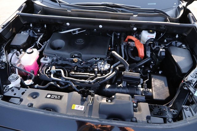 Toyota RAV4 Vehicle Image 26