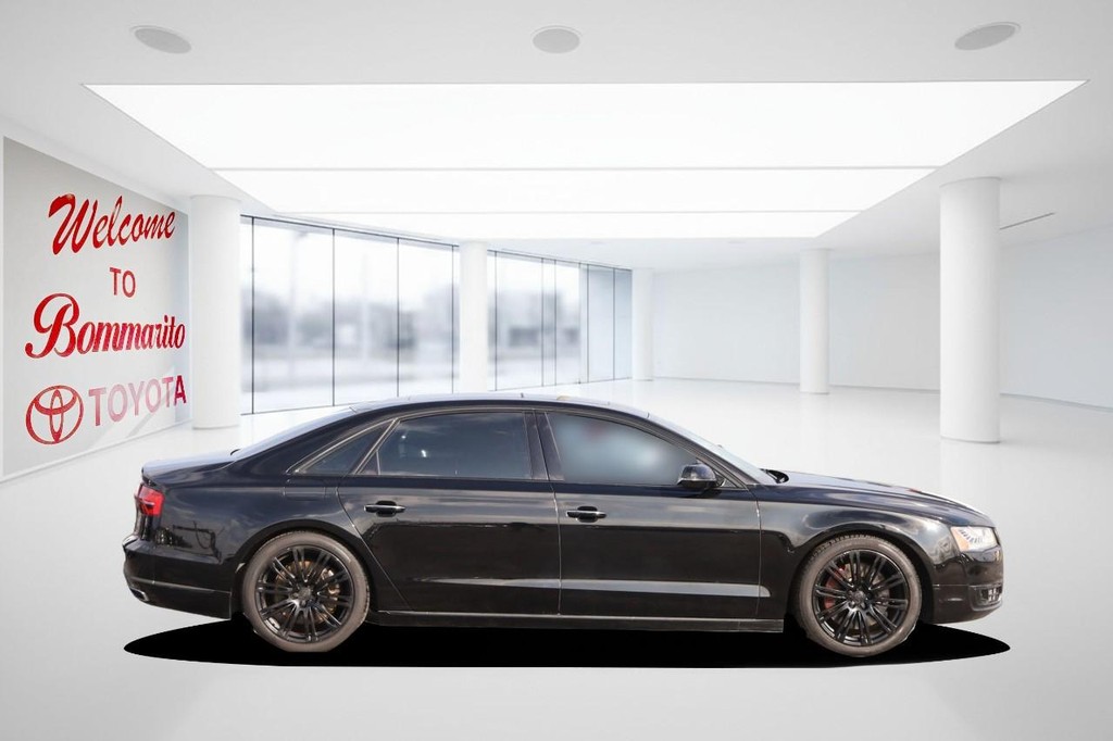 Audi A8 L Vehicle Full-screen Gallery Image 05