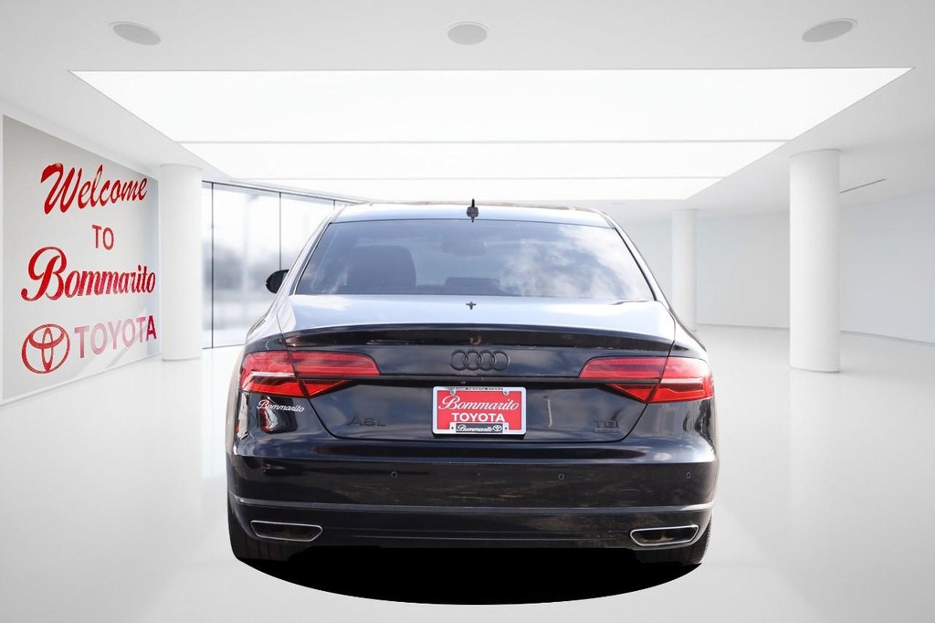 Audi A8 L Vehicle Full-screen Gallery Image 06