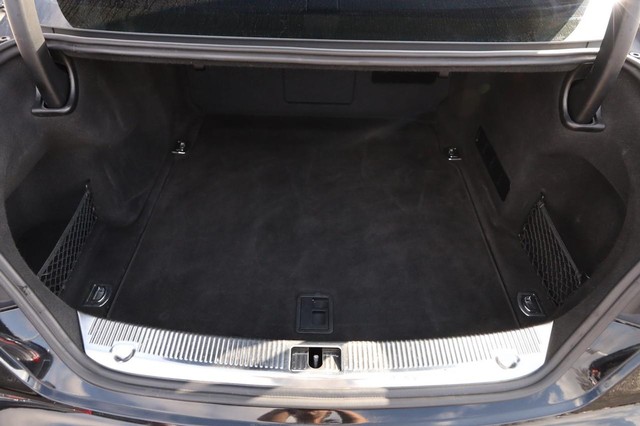 Audi A8 L Vehicle Image 07