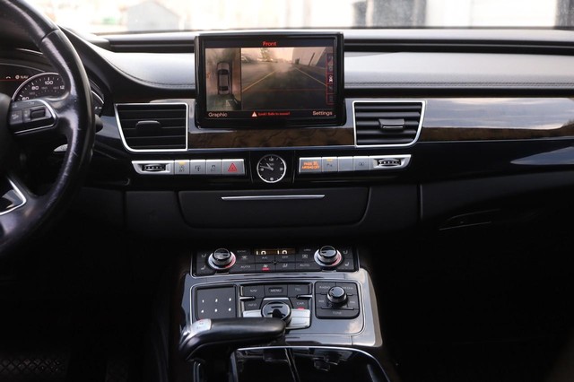 Audi A8 L Vehicle Image 24