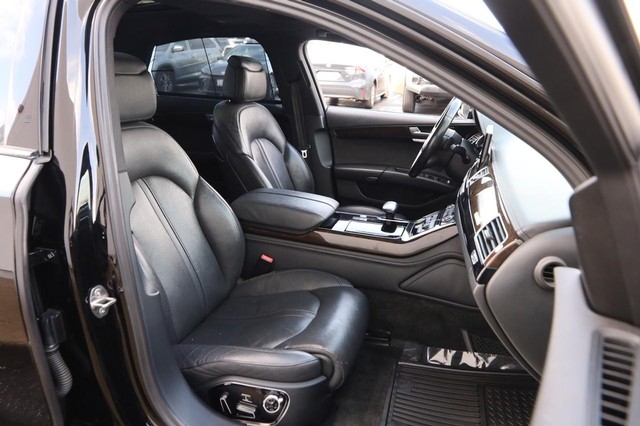 Audi A8 L Vehicle Image 26