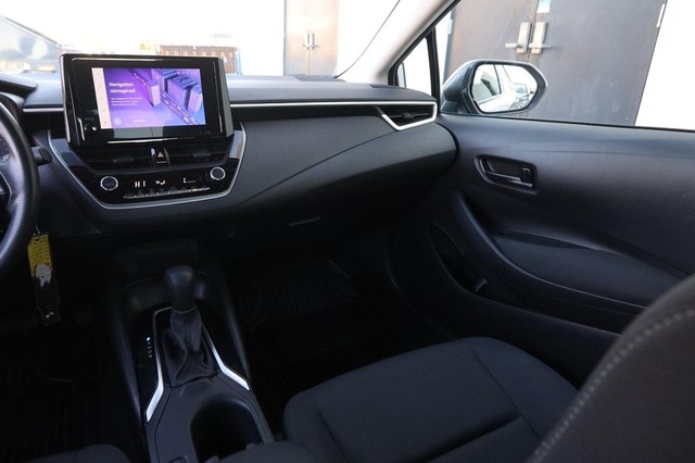 Toyota Corolla Vehicle Image 21