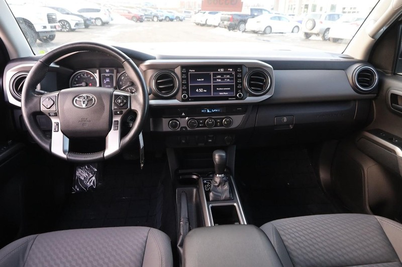 Toyota Tacoma 4WD Vehicle Image 20
