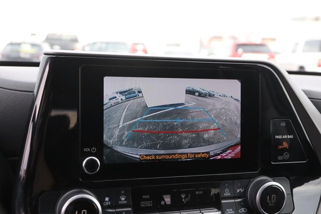 Toyota Highlander Vehicle Image 18