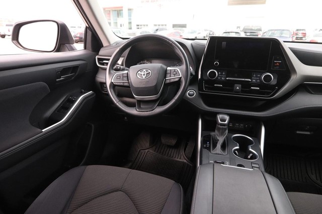 Toyota Highlander Vehicle Image 23