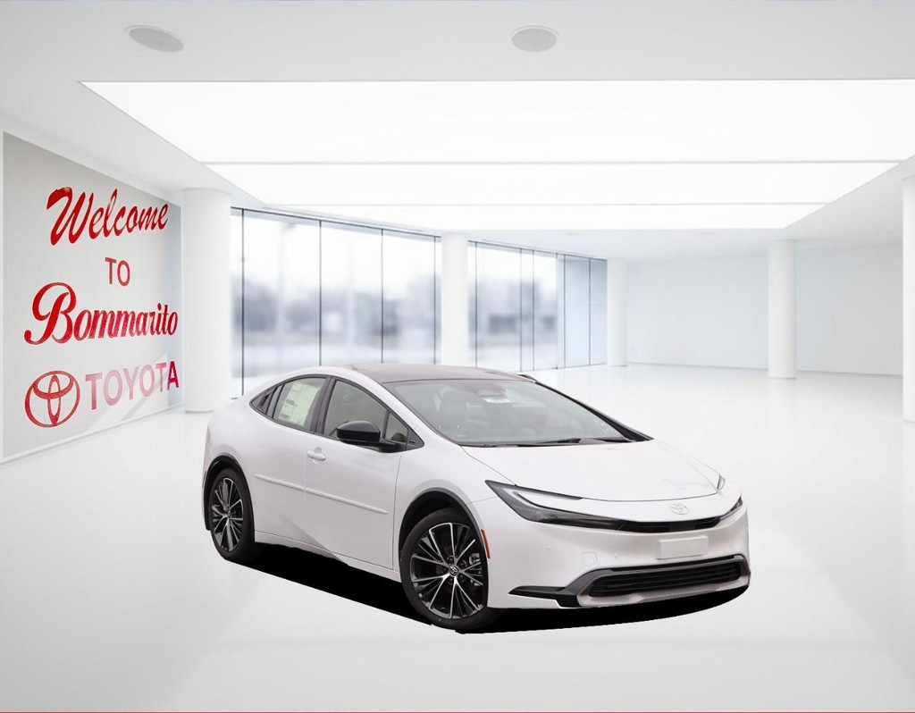 Toyota Prius Vehicle Full-screen Gallery Image 2