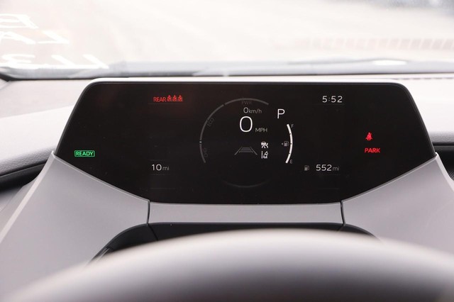 Toyota Prius Vehicle Image 15