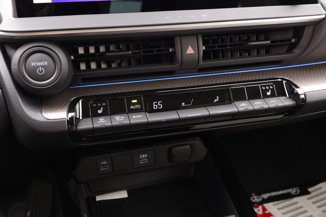 Toyota Prius Vehicle Image 19