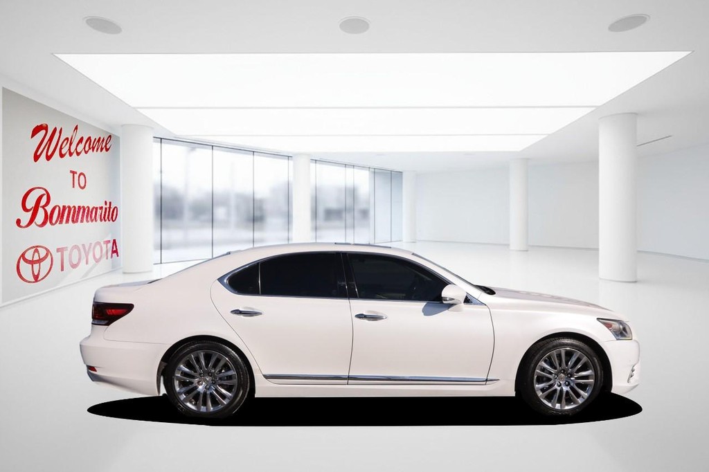 Lexus LS 460 Vehicle Full-screen Gallery Image 5