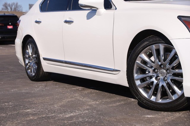 Lexus LS 460 Vehicle Image 03