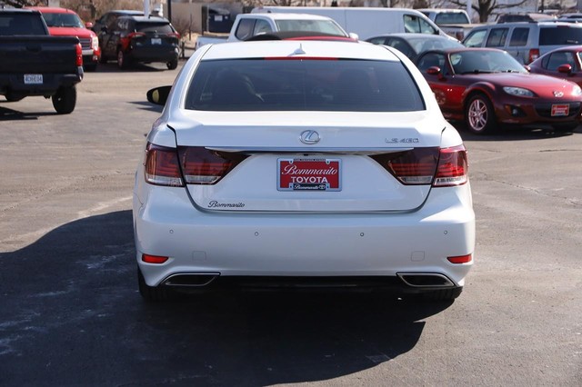 Lexus LS 460 Vehicle Image 06