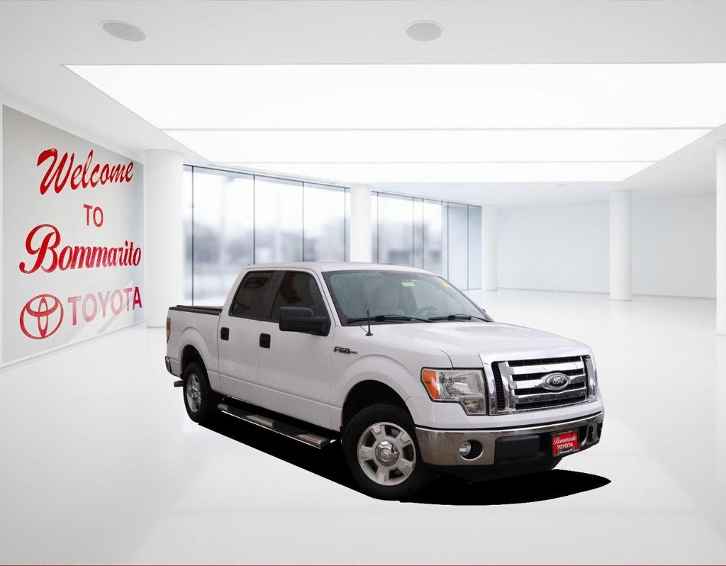 Ford F-150 Vehicle Full-screen Gallery Image 02