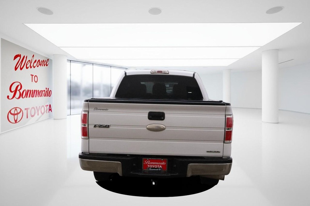 Ford F-150 Vehicle Full-screen Gallery Image 06
