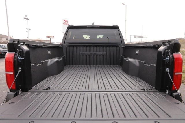 Toyota Tacoma Vehicle Image 07