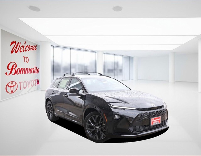 Toyota Crown Signia Vehicle Image 02