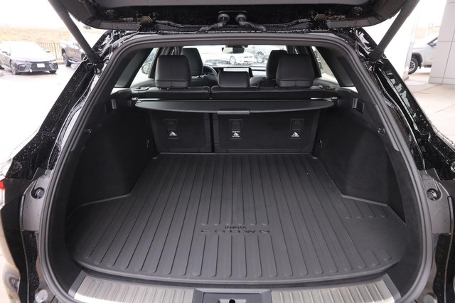 Toyota Crown Signia Vehicle Image 07